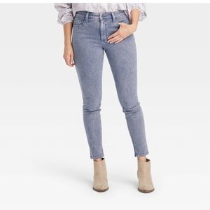 Universal Thread high-rise skinny jeans in  Lilac